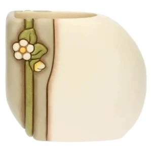 Portaspazzolini THUN in ceramica color crema con forma irregolare, decorato con una fascia verde verticale e fiori bianchi con bocciolo.