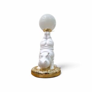 Lampada Scultura Ippopotamo Equilibrista – Design Pop in Resina e Polvere di Marmo | Mia Design